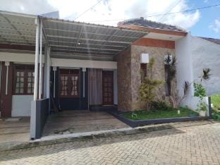 Vill Batu Eleza Villa in East Java