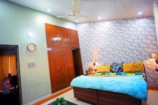 "Freedom Villa, Luxurious, cosy, 2 Br, AC, Wi-Fi Villa in Bengaluru