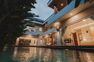 Villa Casa Berawa Villa in North Kuta