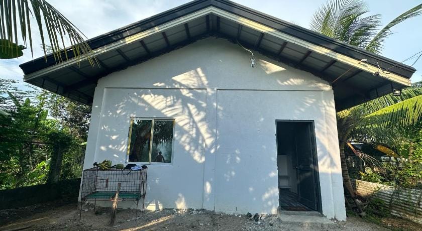 Chastine Femme Dormitory Vacation rental in Central Visayas