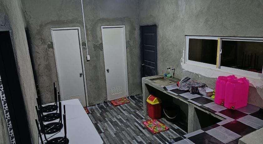Chastine Femme Dormitory Vacation rental in Central Visayas