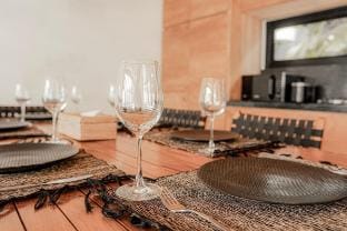 99 Villa Suite B: 3BR Oasis Pool & Spacious Lounge Villa in North Kuta