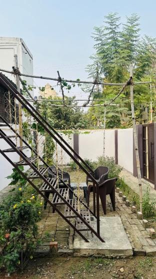 Chandrika Residency (Economy) Vacation rental in Uttar Pradesh