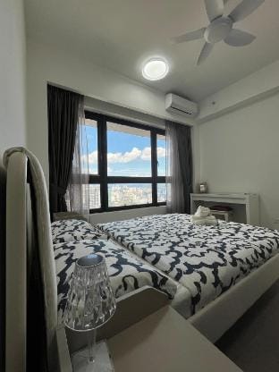 Agile Bukit Bintang@ 51 Floor, TRX Pavilion 2BR 1B Apartment in Federal Territory of Kuala Lumpur
