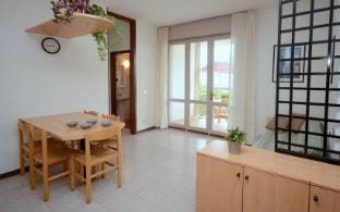 Large apartment for 7 people in Lido del Sole by Beahost Rentals Apartment in Bibione