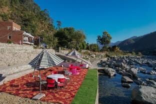 Rizz - Water Villa in Uttarakhand