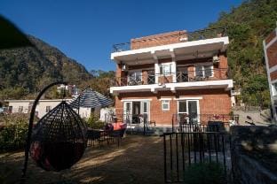 Rizz - Water Villa in Uttarakhand