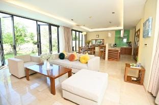 Hòa H?i Villas Villa in Hoa Hai