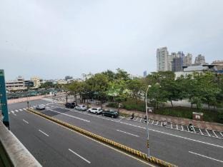 RiverFun Hostel He Pan Xing Lu Bed and Breakfast in Kaohsiung