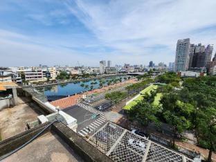 RiverFun Hostel He Pan Xing Lu Bed and Breakfast in Kaohsiung