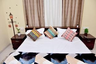 Shivoham Homestay-Your Luxe 2BHK Private Bungalow  Vacation rental in India