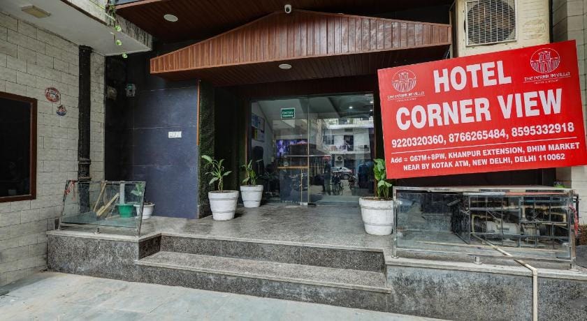 Mauryan Signature hotel Devli Khanpur Hotel in New Delhi