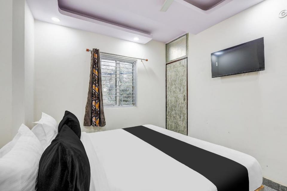 Super Hotel O Govind Residency Hotel in New Delhi
