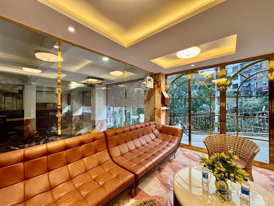 Check Inn Homes - Rishikesh Tapovan Hotel in Rishikesh