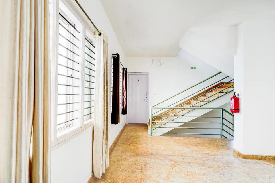 Super Collection O Rajkumar Road Formerly Stone Villa Hotel in Mysuru