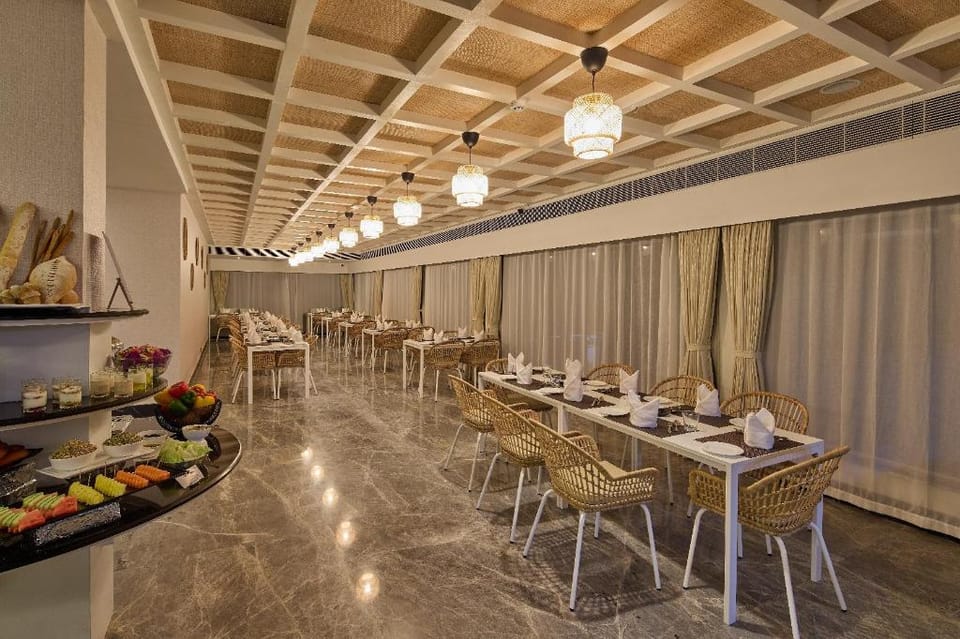 Grand Continent Mahabalipuram Hotel in Tamil Nadu