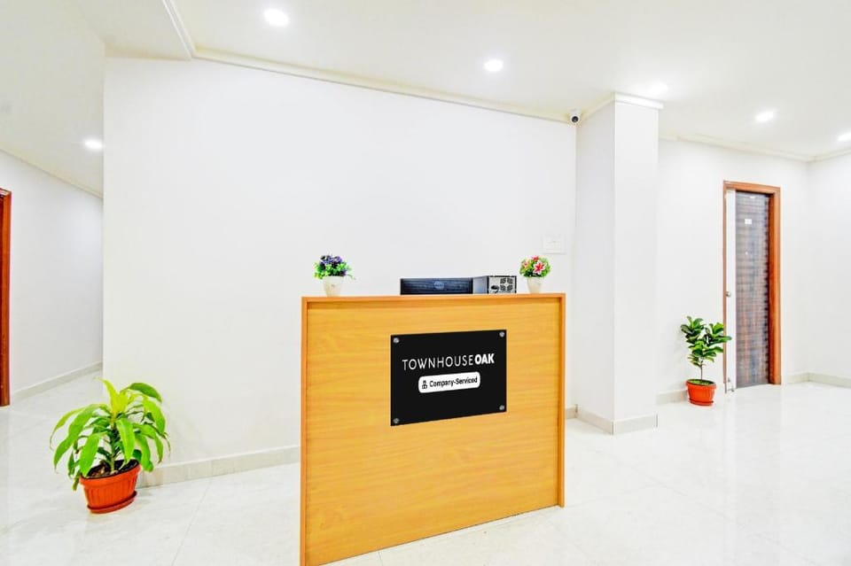 Super Townhouse OAK Santosh Nagar Hyderabad Hotel in Hyderabad