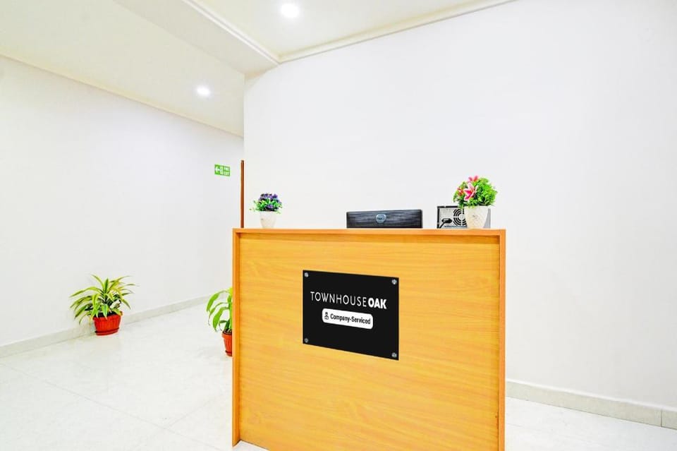 Super Townhouse OAK Santosh Nagar Hyderabad Hotel in Hyderabad