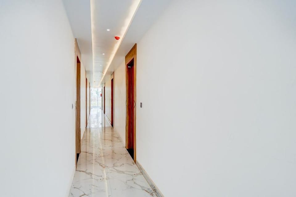 Super Collection O Ram Mandir Ayodhya Formerly Hotel Aarambh Hotel in Uttar Pradesh
