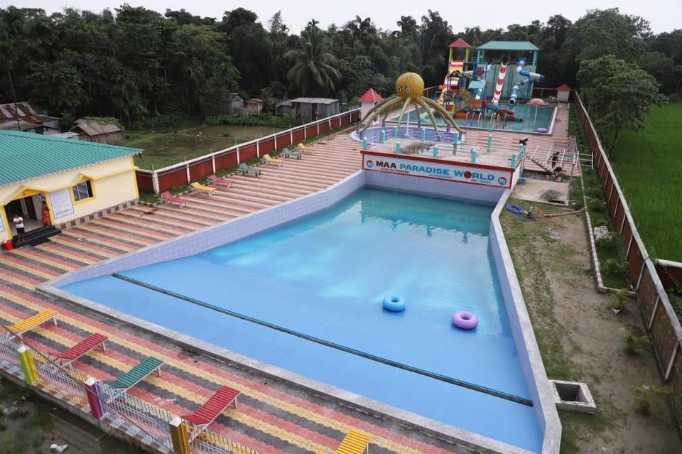 Maa Paradise World Hotel in West Bengal