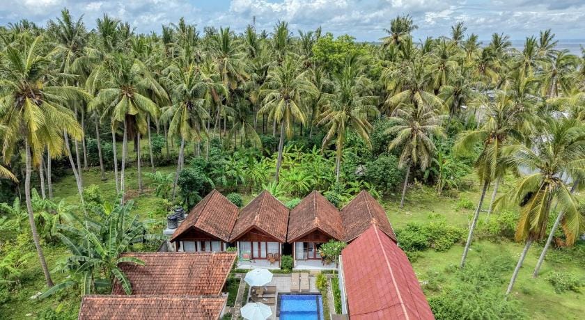 Lavanya Villa Bed and Breakfast in Nusapenida