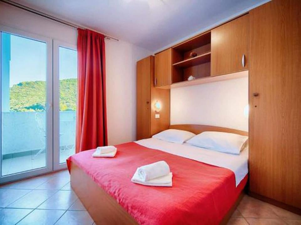 Apartments Bruna Lastovo-Standard One Bedroom Apartment with Balcony and Sea View-Crveni Apartment in Dubrovnik-Neretva County