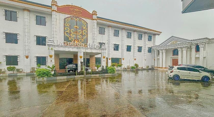 Urbanview Hotel D Calton Sukabumi Hotel in West Java