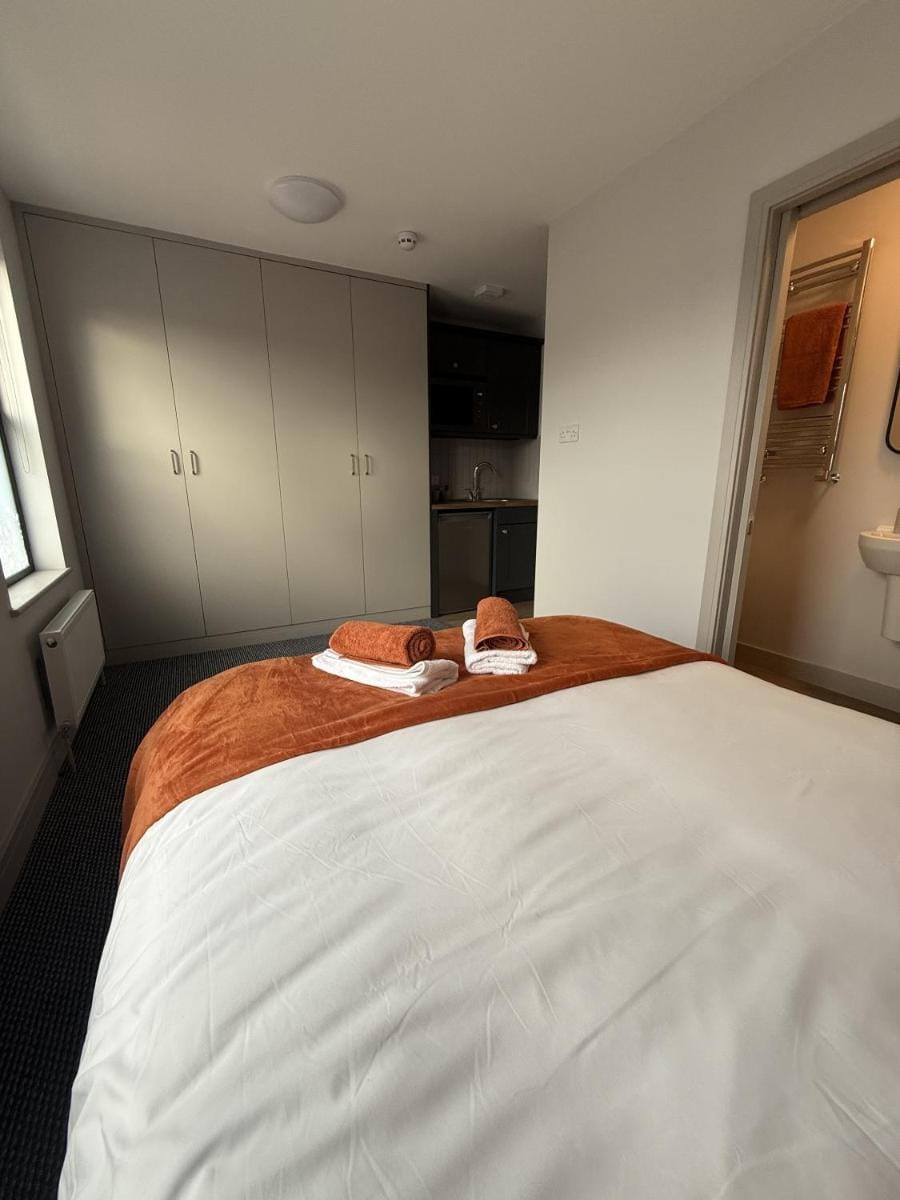 Buxton Road Suites Vacation rental in Croydon