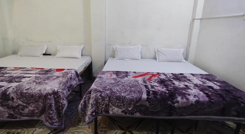 Satyamohan guest house Bed and Breakfast in India