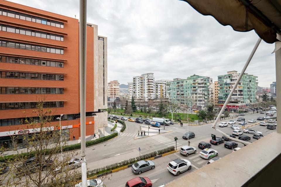 Tirent Apartment-Spacious 2-Bedroom Stay in Delijorgji Tirana Apartment in Tirana