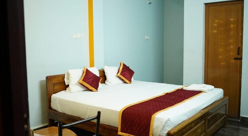 Birds Nest Pool Villa Pondicherry Bed and Breakfast in Puducherry