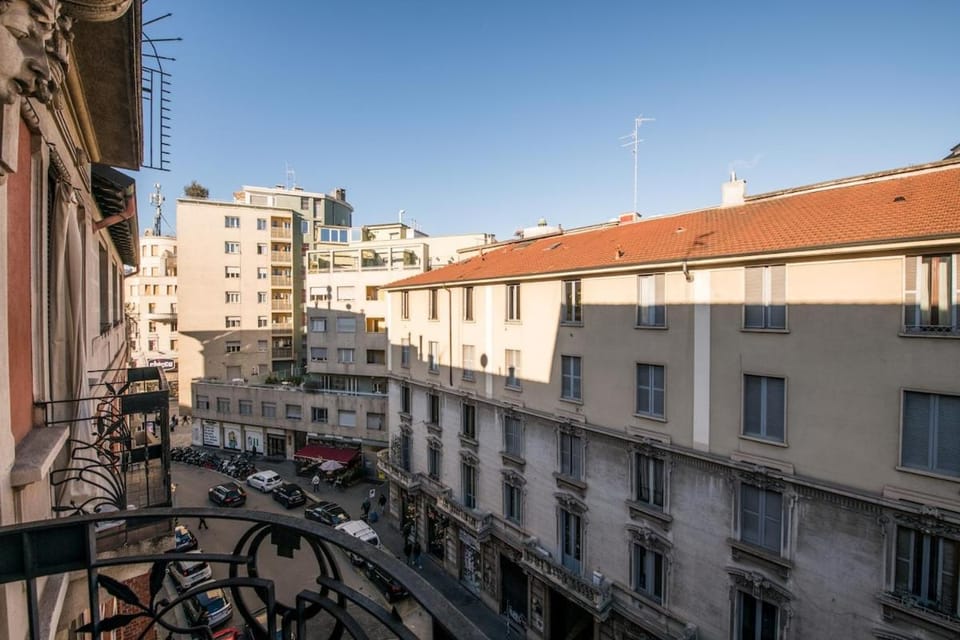 ShortMi Buenos Aires Apartment in Milan