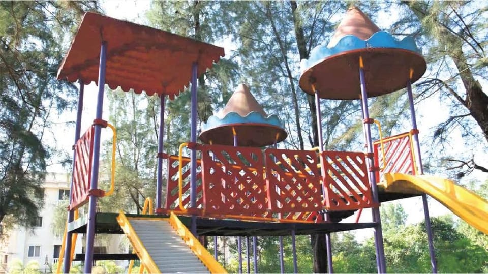 Wollywood, Wada Villa in Maharashtra