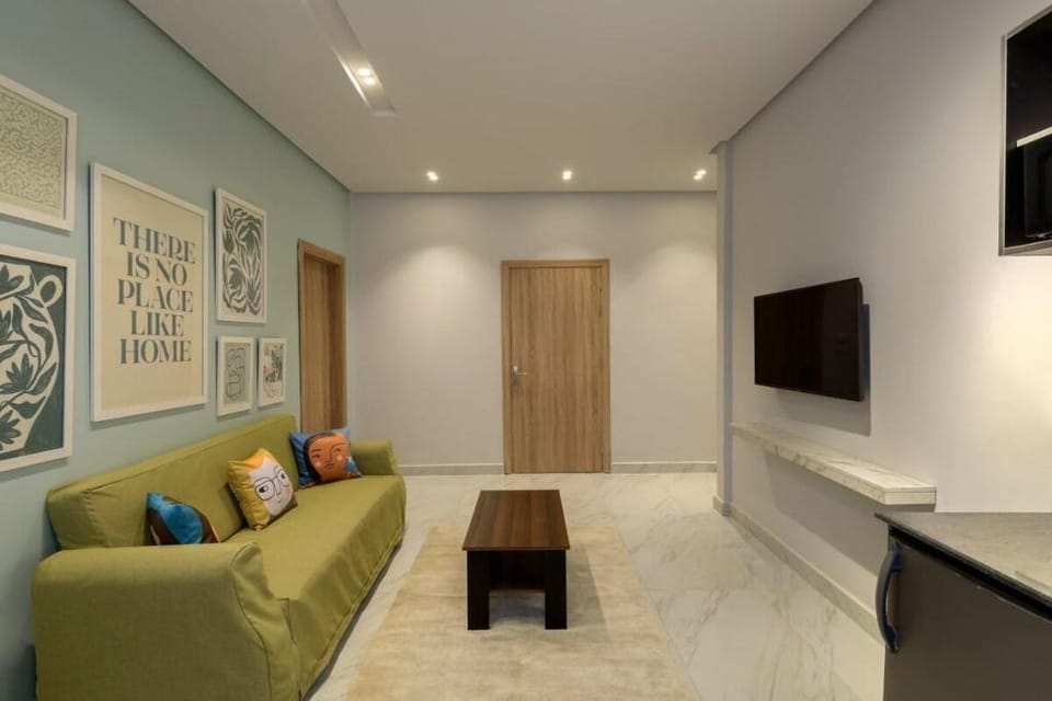 Greenish 1BR Apt,NewCairo, by Travelholic Apartment in New Cairo City