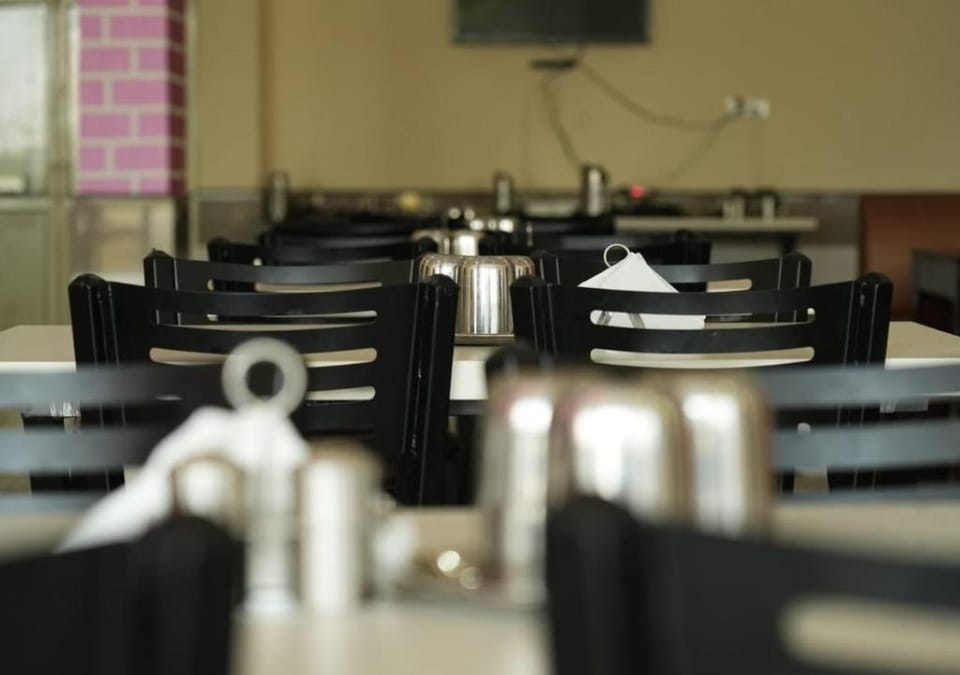 Hotel Royal Galaxy Chhata Country House in Haryana
