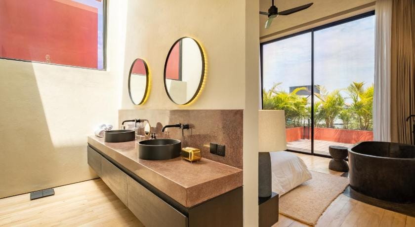Five Stories Villa By SUOM Hotel in Mengwi