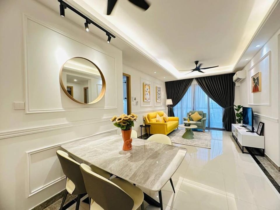 Pool & Seaview 2BR unit at R&F SeineRegion by Anju Apartment in Johor Bahru