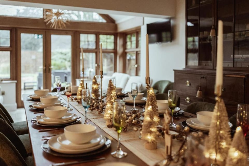 The Manor Lodge, Repton Hotel in South Derbyshire District