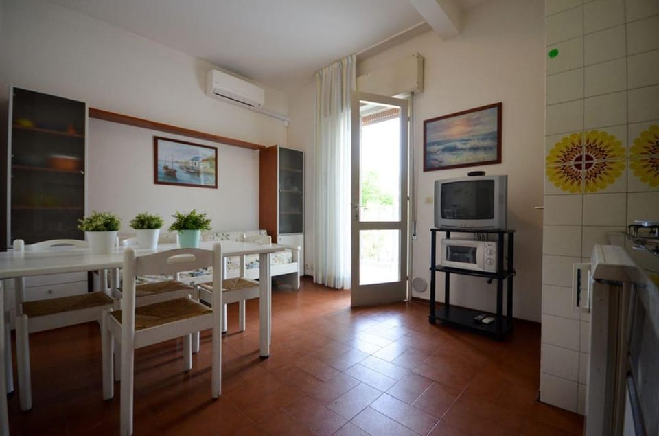 Delightful two room apartment in a building close to the beach Apartment in Friuli-Venezia Giulia