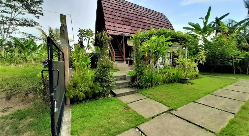Telagamas Guest House Hotel in Bali