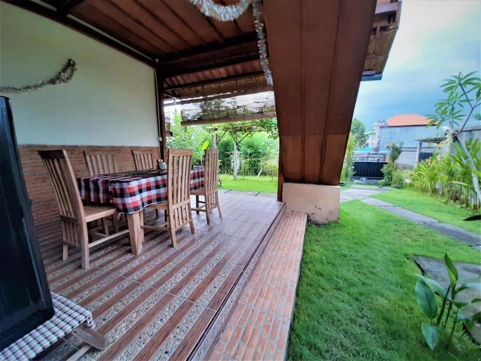 Telagamas Guest House Hotel in Bali