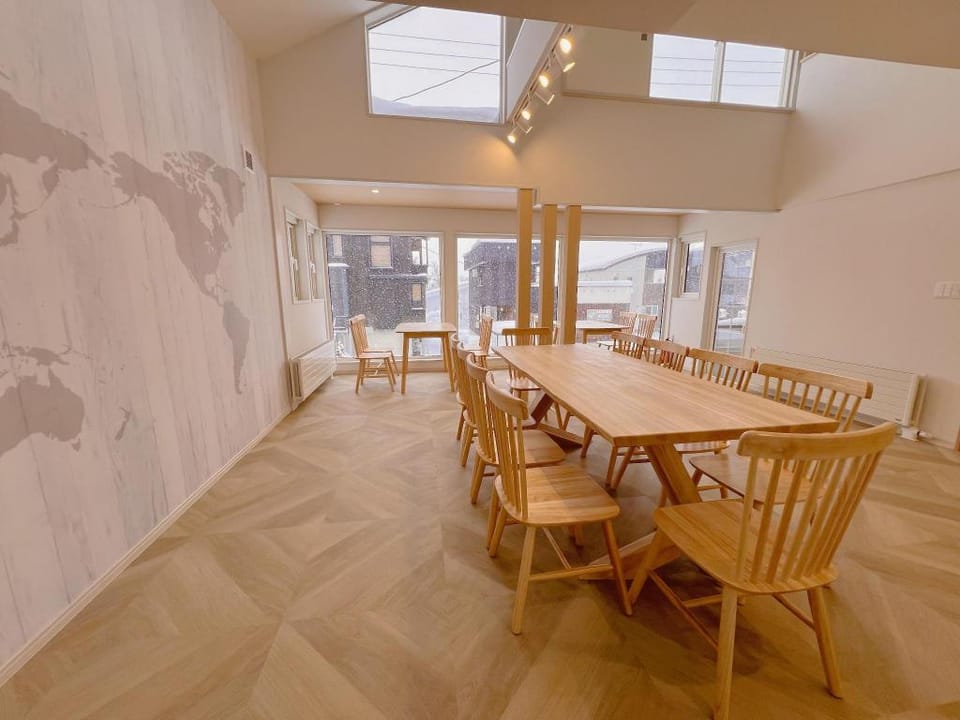 雪玉Snowball Hostel Hostel in Furano