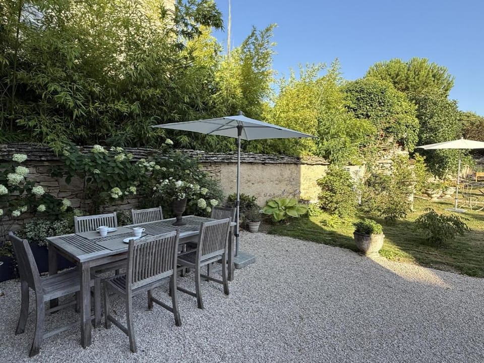 La Cour de Beaune Bed and Breakfast in Beaune