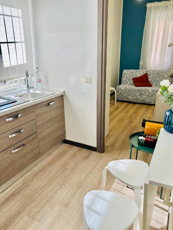 Comodo appartamento nel centro di Milano metro M4 Apartment in Milan