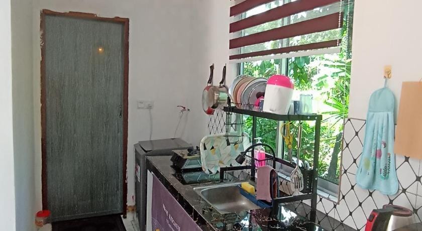 Haji Ineng Homestay- Guest House Vacation rental in Kuching