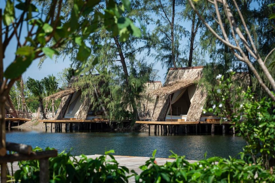 CAMP CAYLA - COASTA Luxury tent in Chon Buri Changwat