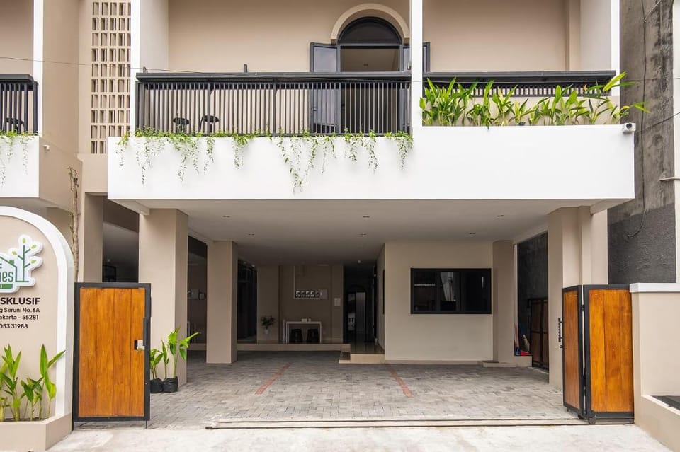 Twospaces Living at Arda Homes Seruni Syariah Yogyakarta Hotel in Special Region of Yogyakarta