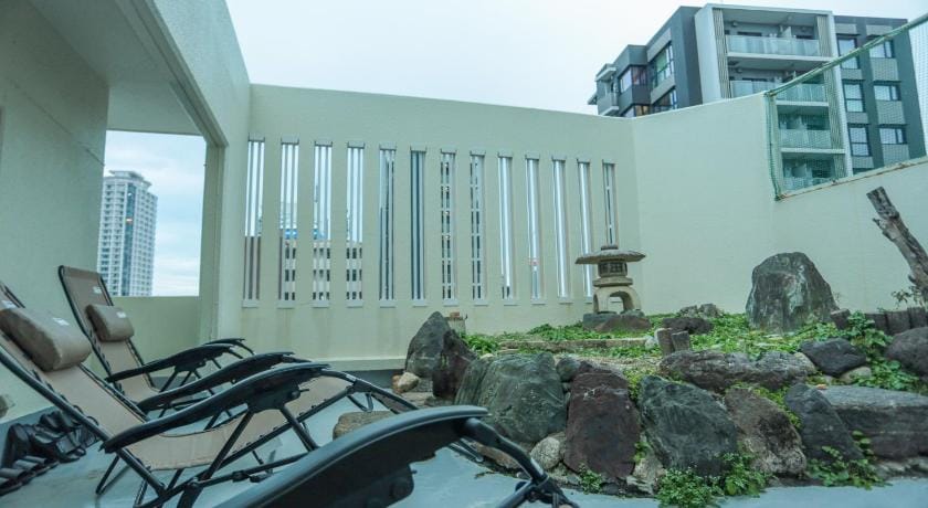 Chikusa/ 駅徒歩4分・最上階バルコニー・大須商店街すぐ Apartment in Nagoya