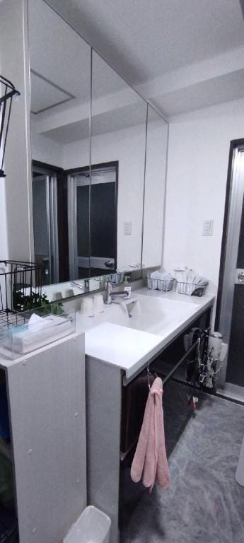 Chikusa/ 駅徒歩4分・最上階バルコニー・大須商店街すぐ Apartment in Nagoya