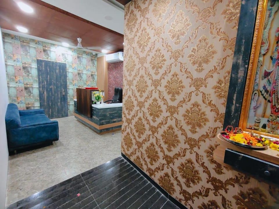 Hotel Pearl Villa Hotel in Ahmedabad